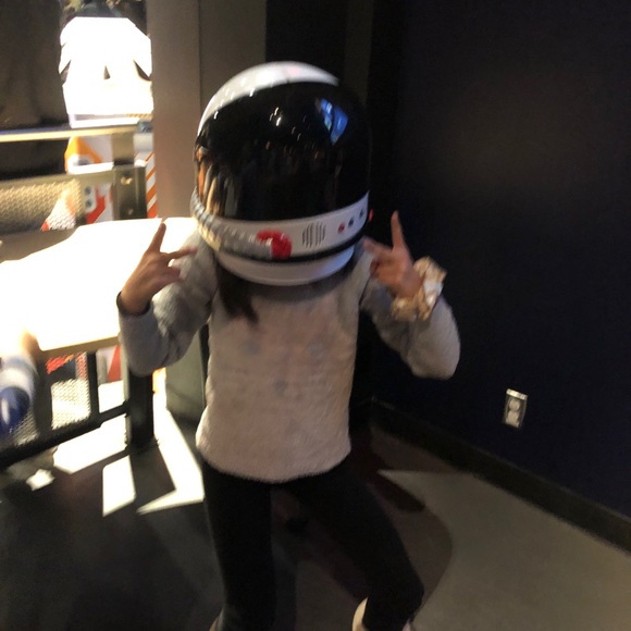 Meet your Posher, Eunhye - Picture 1 of 1